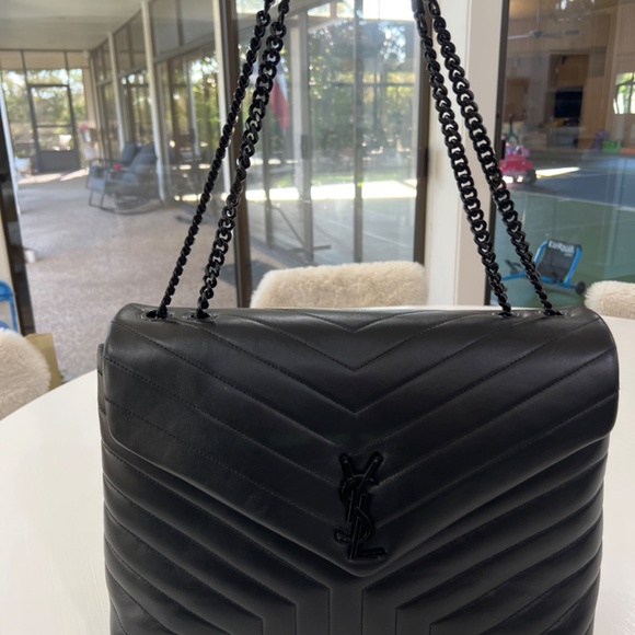 Saint Laurent - Picture 3 of 4